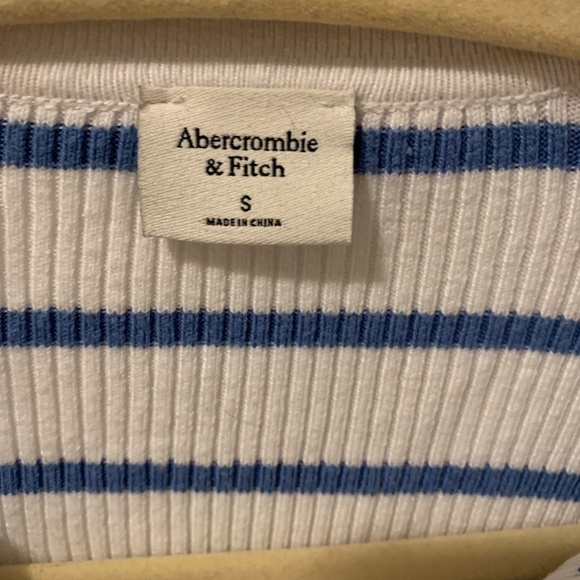 Long-Sleeve Slim Zip Polo - Picture 6 of 6